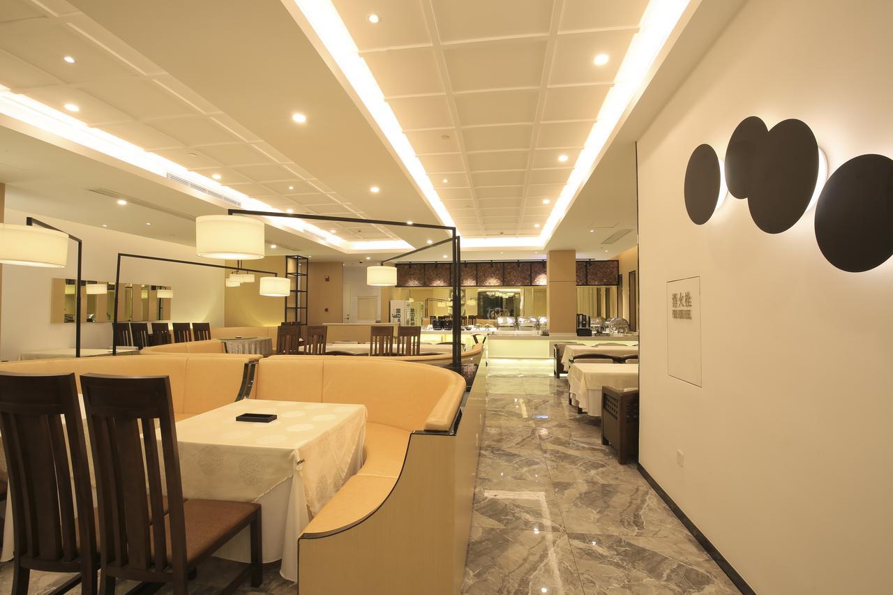 Crown Crystal Hotel Shanghai Exterior photo